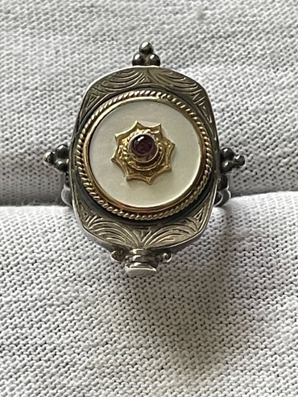 Vintage Heavy Studio Sterling Silver 14K Gold Mother of Pearl Shield Ring 6.75